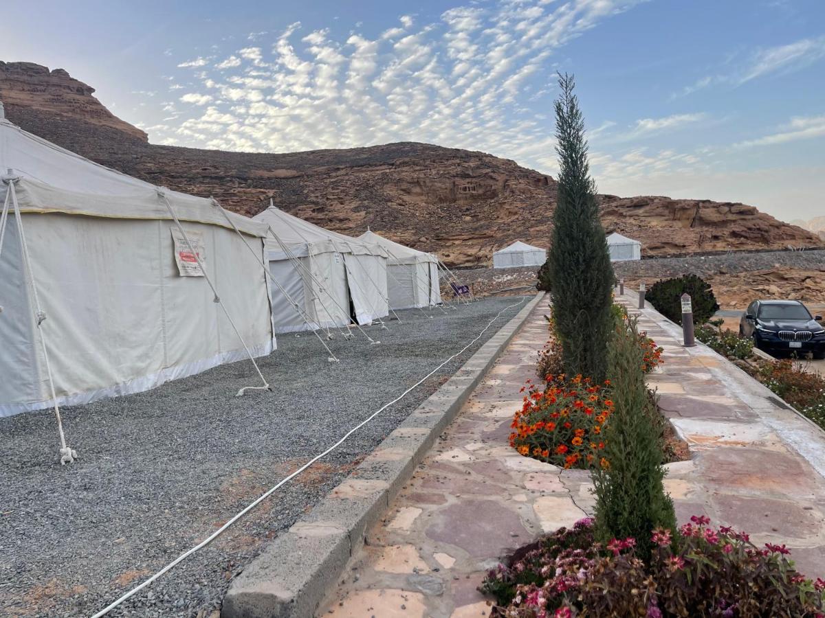 Rural Tents Naseem الخيمةالريفيةalouzaib Ель-Ула Екстер'єр фото