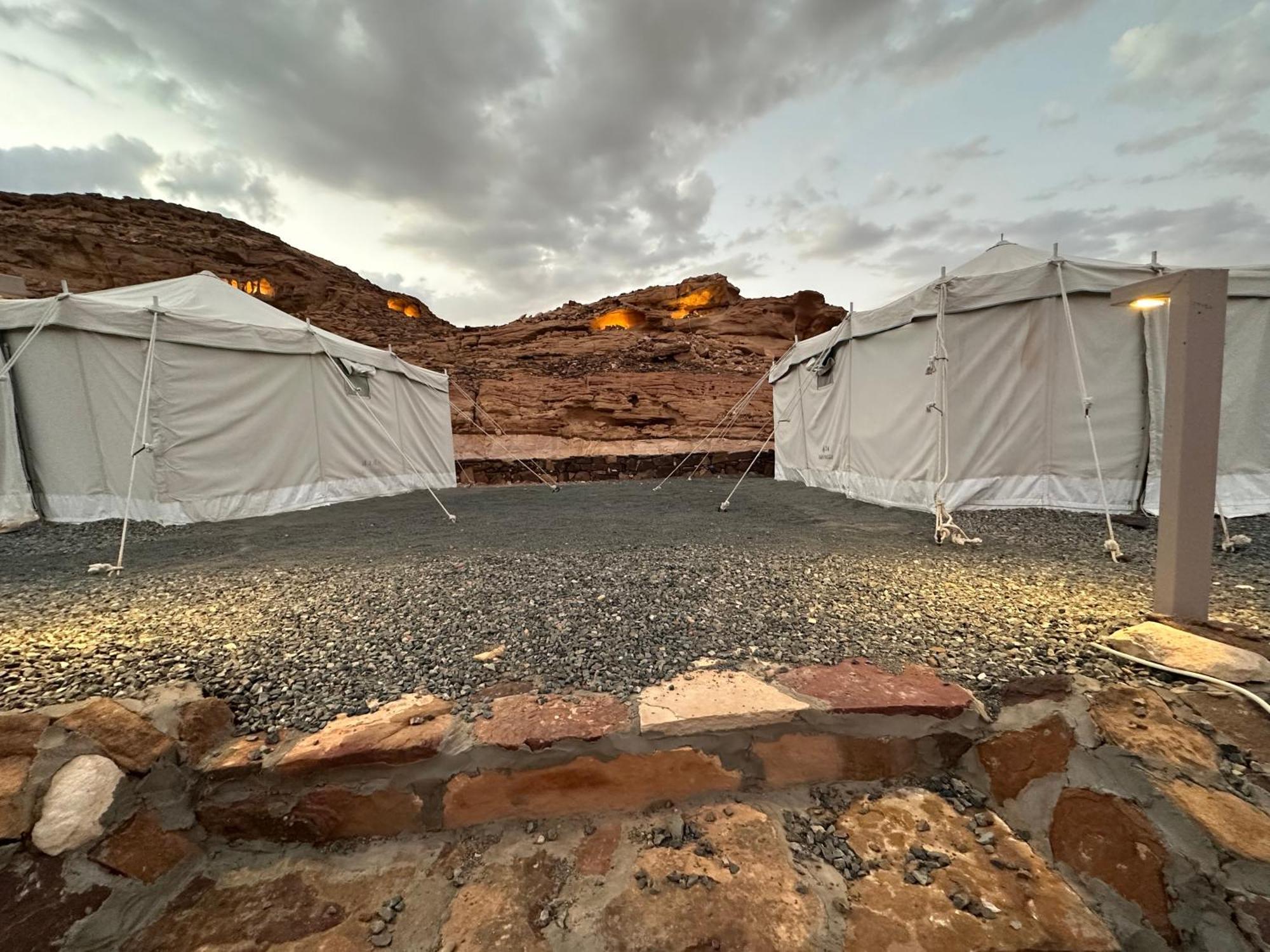 Rural Tents Naseem الخيمةالريفيةalouzaib Ель-Ула Екстер'єр фото
