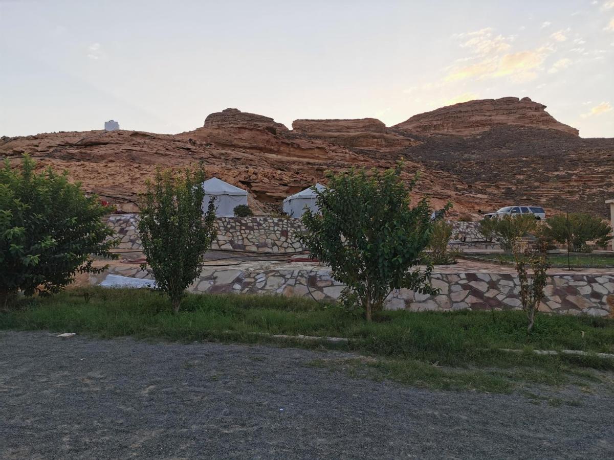 Rural Tents Naseem الخيمةالريفيةalouzaib Ель-Ула Екстер'єр фото